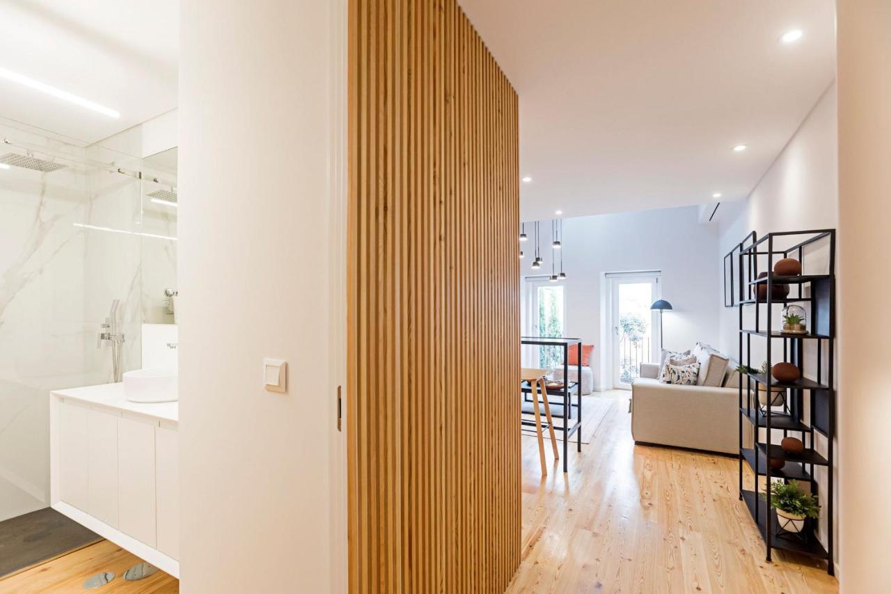 Studio Duplex W Ac Near River Front By Lovelystay Porto Bagian luar foto