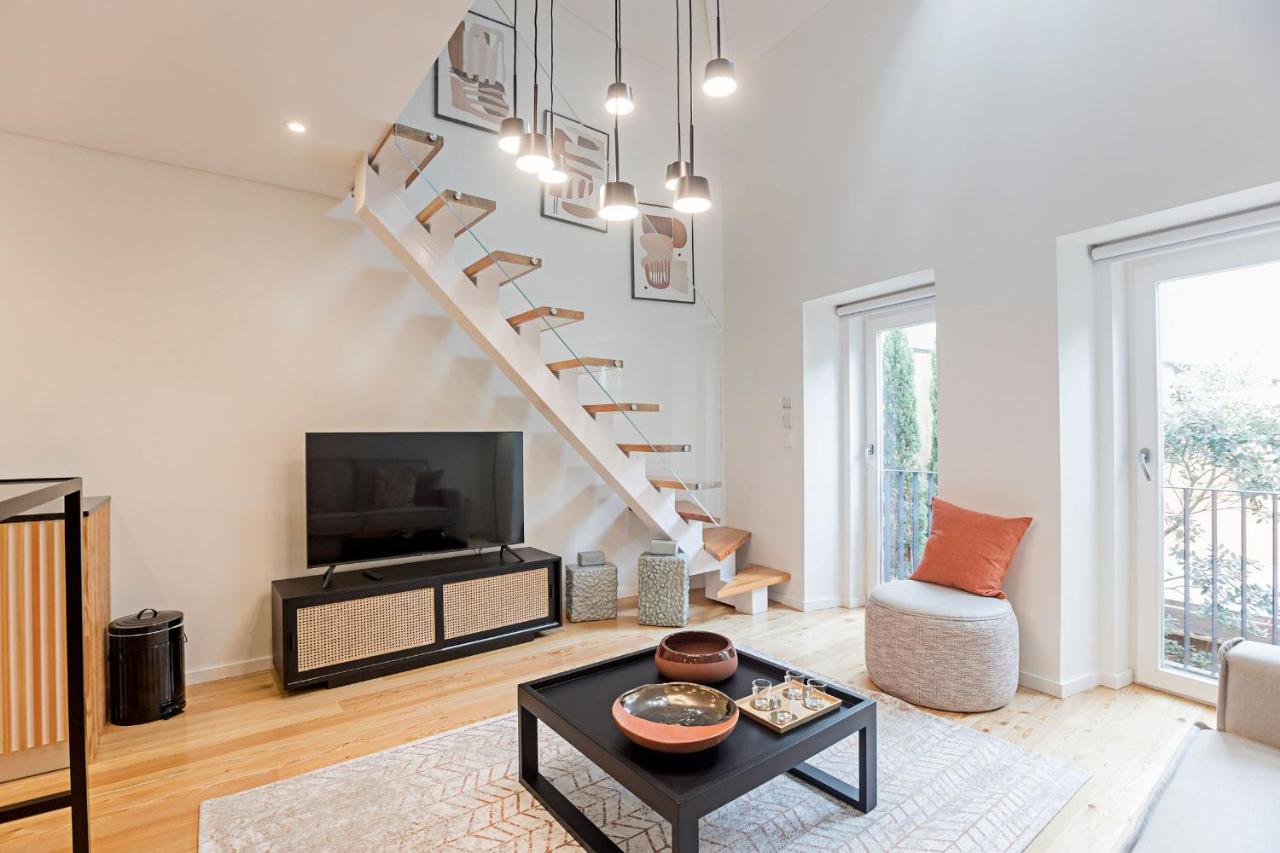 Studio Duplex W Ac Near River Front By Lovelystay Porto Bagian luar foto