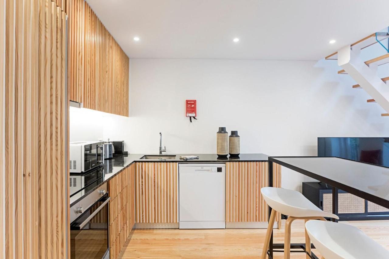 Studio Duplex W Ac Near River Front By Lovelystay Porto Bagian luar foto