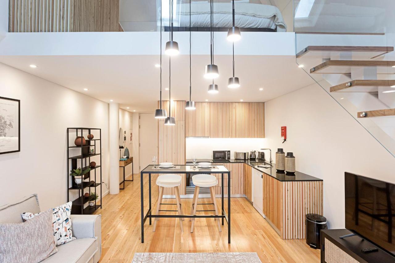 Studio Duplex W Ac Near River Front By Lovelystay Porto Bagian luar foto